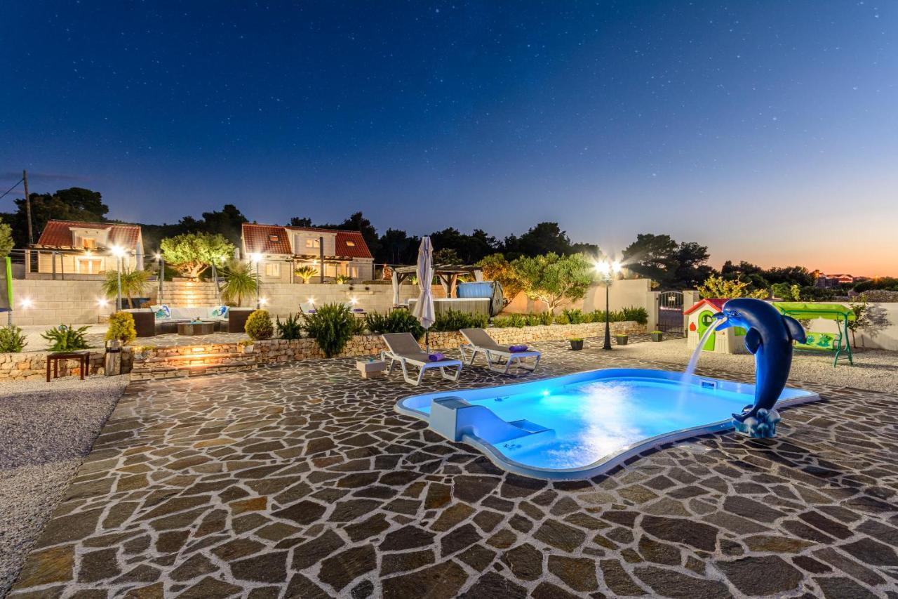 Villa Mis Supetar Exteriör bild